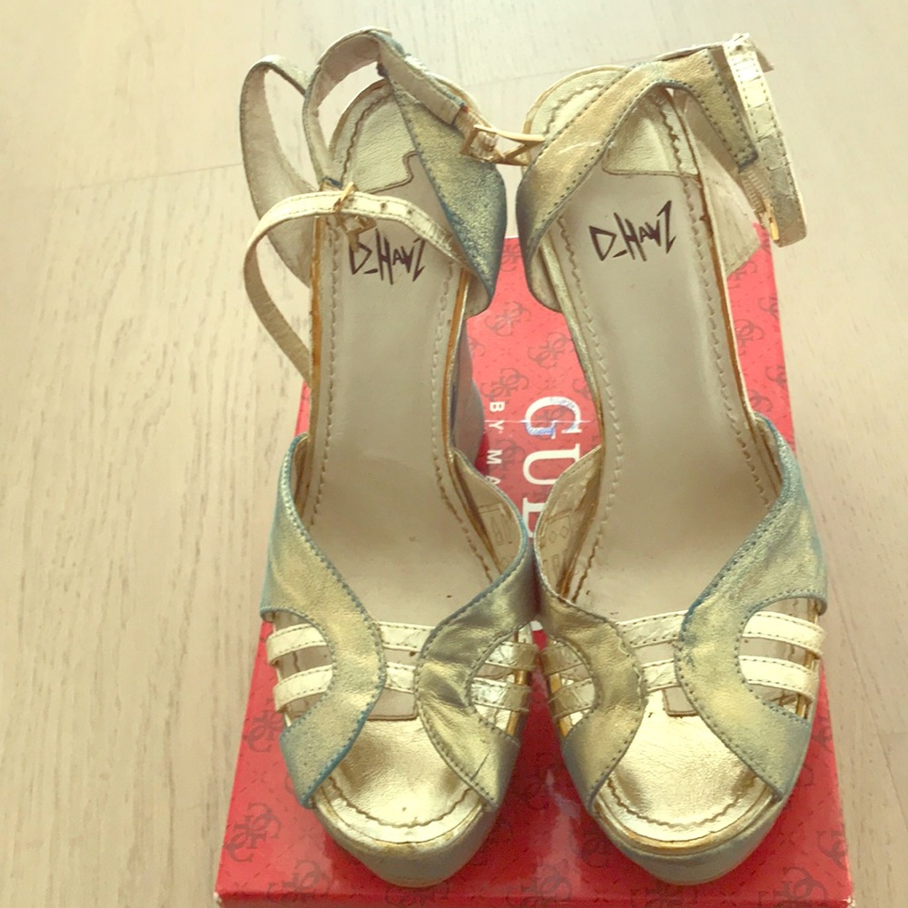 Platform sandals